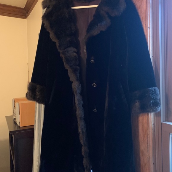 Vintage faux fur Borgazia coat